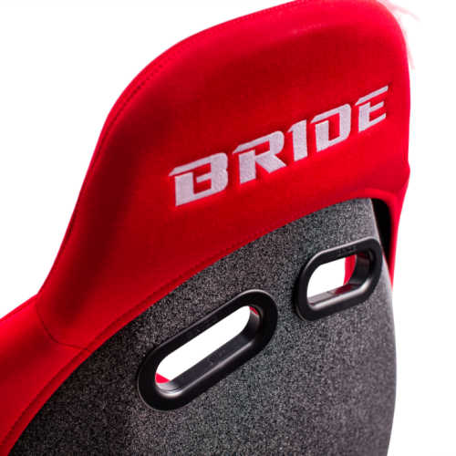 Bride ZETA III Red Gradated Logo 0048