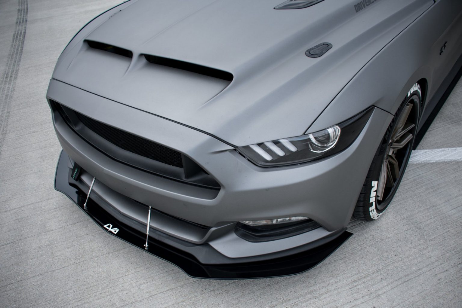 LiquiVinyl 20152017 Ford Mustang Front Splitter