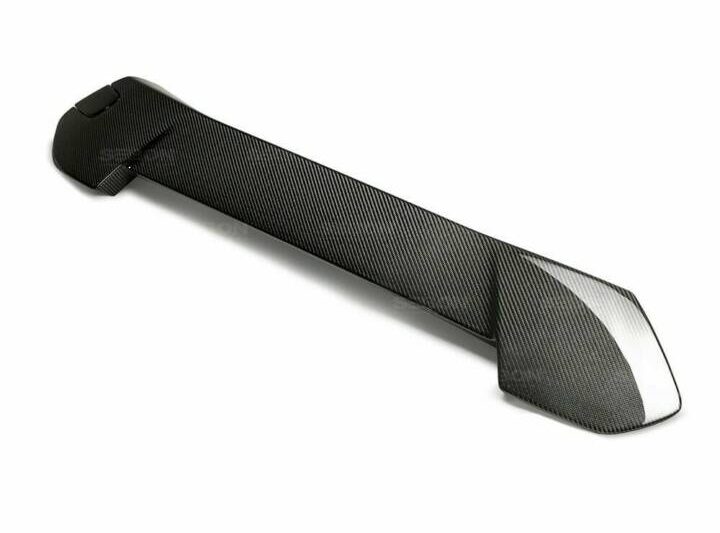 Seibon Carbon 2016-2018 Ford Focus RS Carbon Fiber Front Bumper Insert