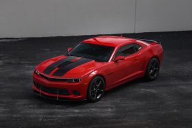 LiquiVinyl Camaro V.2 Front Splitter for Camaro - Image 2
