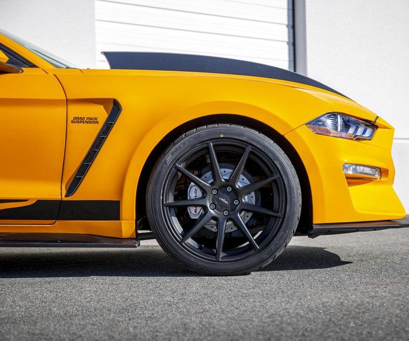 Anderson Composites 2018-2023 Ford Mustang GT350 Style Carbon Fiber Fenders (Pair)