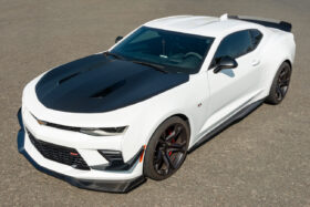EOS 2019-2023 Chevrolet Camaro ZL1 1LE Track Package Carbon Fiber Front Splitter - Image 2