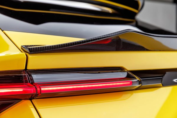 Vorsteiner 2018-2021 Lamborghini Urus Rampante Edizione Carbon Fiber Aero Decklid Spoiler