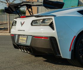 EOS 2014-2019 Chevrolet Corvette C7 Carbon Fiber Rear Bumper Diffuser - Image 2