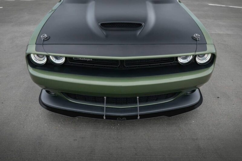 Liquivinyl 2015-2022 Dodge Challenger Front Splitter