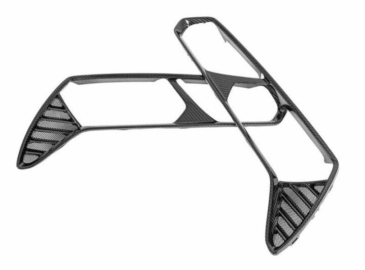 EOS 2014-2019 Chevrolet Corvette C7 Carbon Fiber Rear Tail Light Bezels