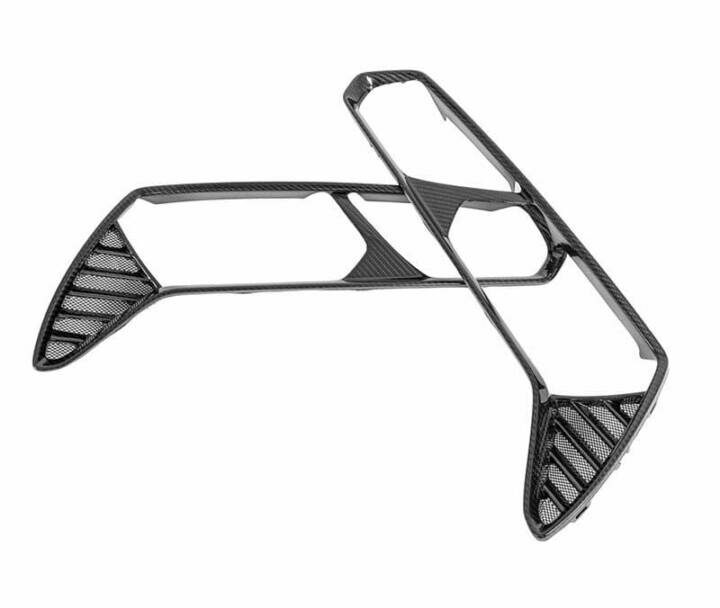 EOS  2014-2019 Chevrolet Corvette C7 Carbon Fiber Rear Tail Light Bezels