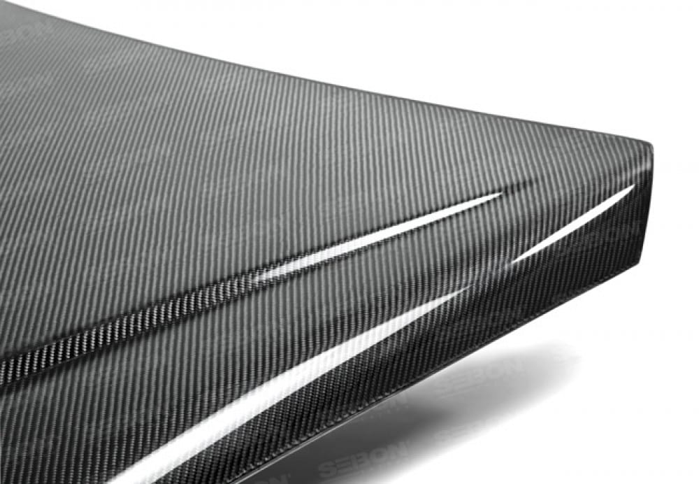 Seibon Carbon 2008-2011 Mercedes-Benz W204 C-Class OEM-Style Carbon Fiber Hood - Image 3