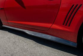EOS 2010-2015 Chevrolet Camaro ZL1 Conversion Carbon Fiber Side Skirts - Image 4