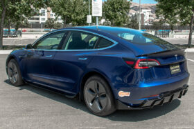 Extreme Online Store EOS Model 3 Performance Rear Truck Spoiler for Tesla Model X - Image 5