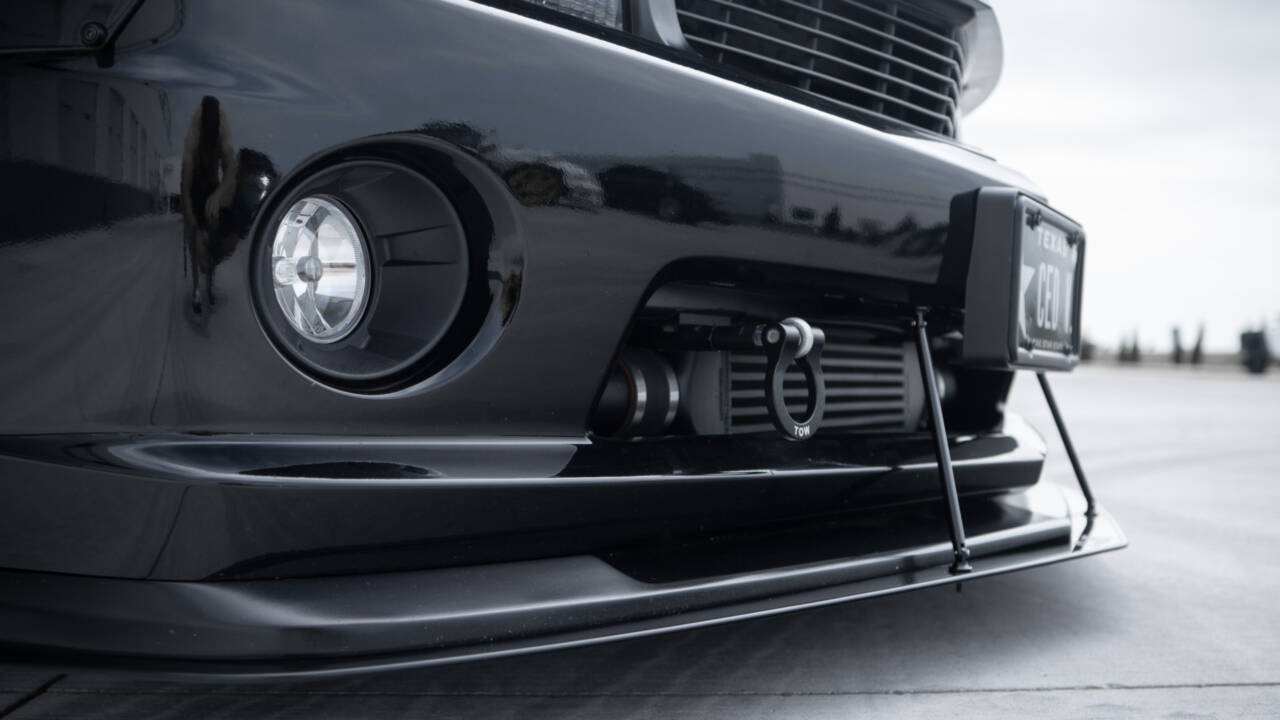 LiquiVinyl 2010-2015 Chevrolet Camaro "Lip Specific" V.2 Style Front Splitter - Image 4