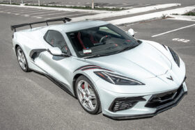 EOS 2020-2024 Chevrolet Corvette C8 Carbon Fiber Z51 Appearance Package Body Kit - Image 1