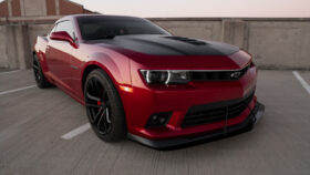 LiquiVinyl Camaro 1LE Style Front Splitter for Camaro - Image 3
