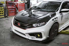 Seibon Carbon Seibon Honda Civic MR-Style Carbon Fiber Hood - Image 3