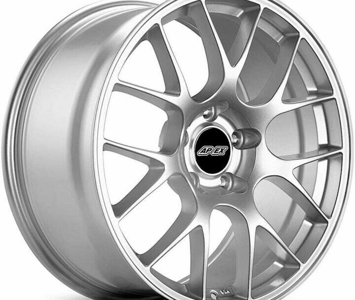 APEX Wheels 2015-2022 Ford Mustang S550 18×9.5″ ET35 Race Silver EC-7 Wheel