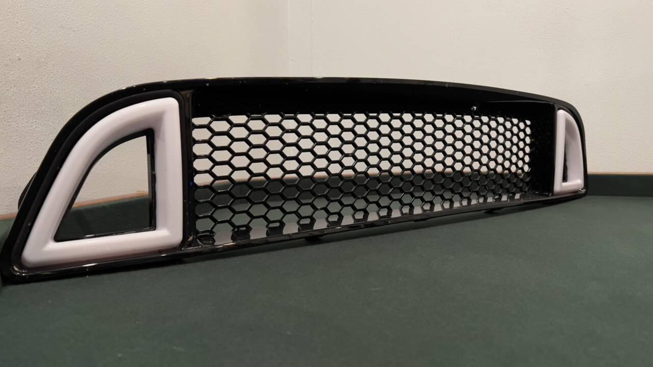 rtr grill with lights