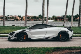 Ryft 2017-2023 McLaren 720s Carbon Fiber Complete Body Kit - Image 1