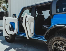 Anderson Composites 2021-2022 Ford Bronco 4-Door Fiberglass Halo Doors - Rear - Image 1