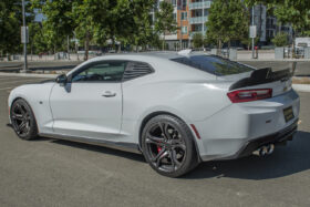 EOS 2016-2022 Chevrolet Camaro RS / SS Matte Black 1LE Style Refresh Side Skirts - Image 4