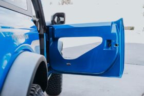 Anderson Composites 2021-2022 Ford Bronco 2-Door Fiberglass Halo Doors - Image 2