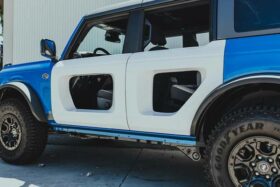 Anderson Composites 2021-2022 Ford Bronco 4-Door Fiberglass Halo Doors - Front - Image 4