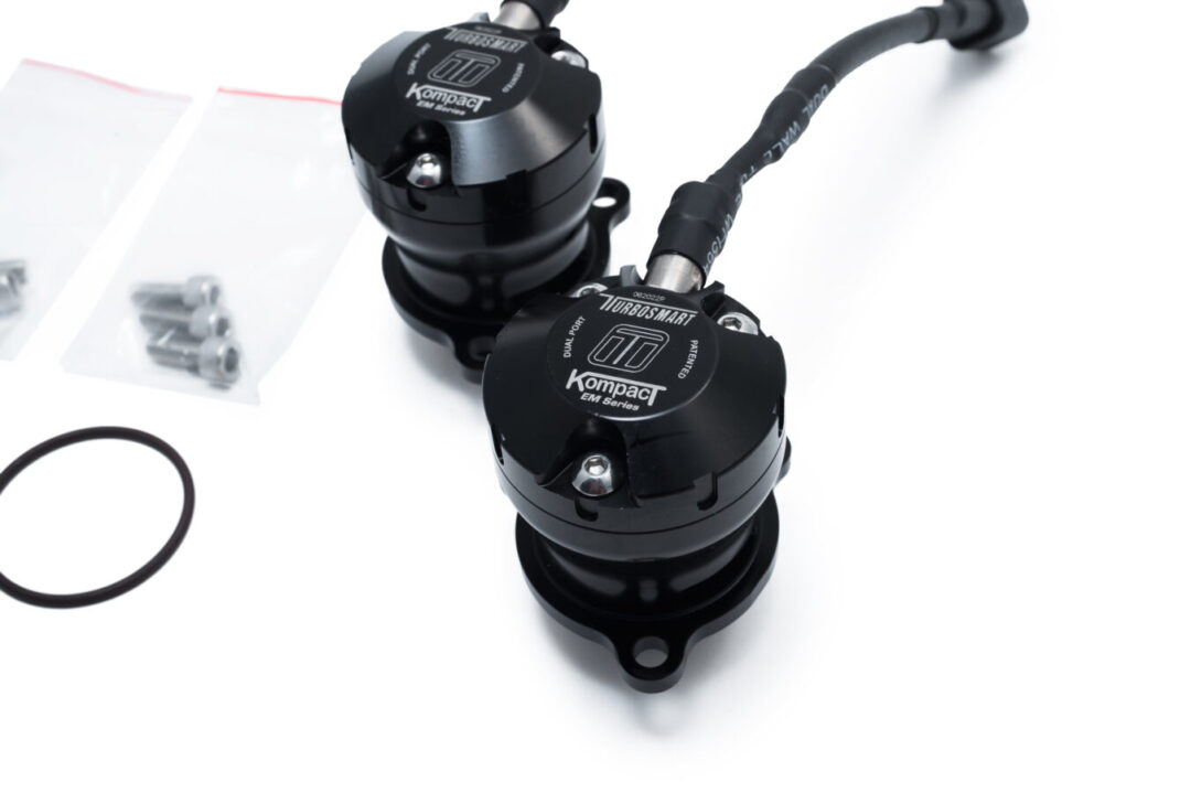 Alternative view of Turbosmart 2018-2025 McLaren 720S/750S Kompact EM Dual Port Blow Off Valves (Pair)