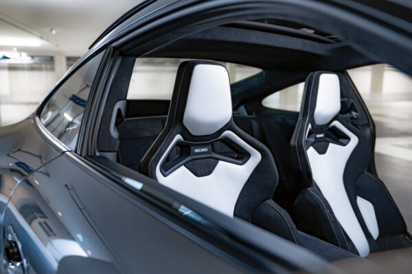 RECARO Sport Electric 8 Way Dyanmic Seat Driver Side White LeatherDinamica Black 7