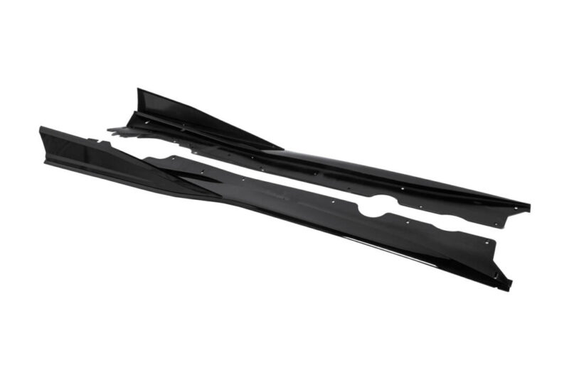 EOS 2020-2024 Chevrolet Corvette C8 3VM Side Skirts Rocker Panels - Image 4