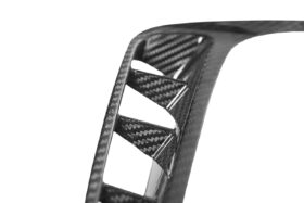 EOS 2020-2024 Chevrolet Corvette C8 Z06 Rear Diffuser Side Vent Cover - Image 3