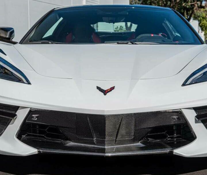 EOS 2020-2024 Chevrolet Corvette C8 Carbon Fiber Fascia Panel Grille Cover