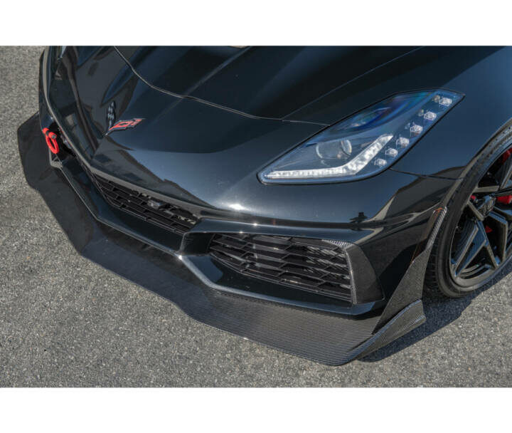 EOS 2019 Chevrolet Corvette C7 ZR1 Carbon Fiber Front Lip Splitter and Side Winglet