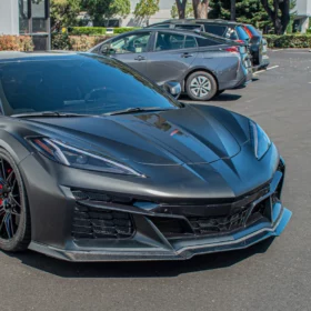 EOS 2023-2024 Chevrolet Corvette C8 Z06 E-Ray Front Splitter - Carbon Fiber