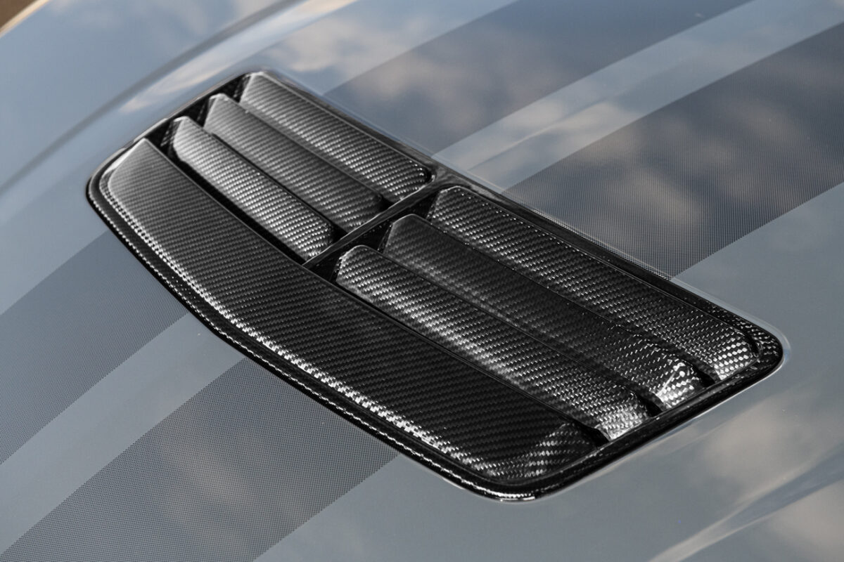 thumbnail image 2 of Universal Black Hood Scoop - JDM Style ABS Plastic Air Flow Intake Vent For Car Hood 2 of 10