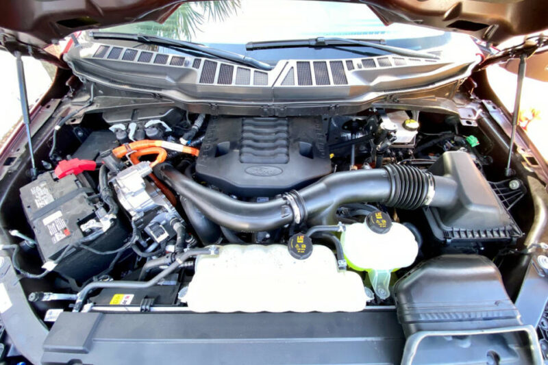 UPR Products 2021-2023 Ford F-150 3.5L PowerBoost Hybrid Plug n Play Dual Valve Oil Catch Can with CSCC