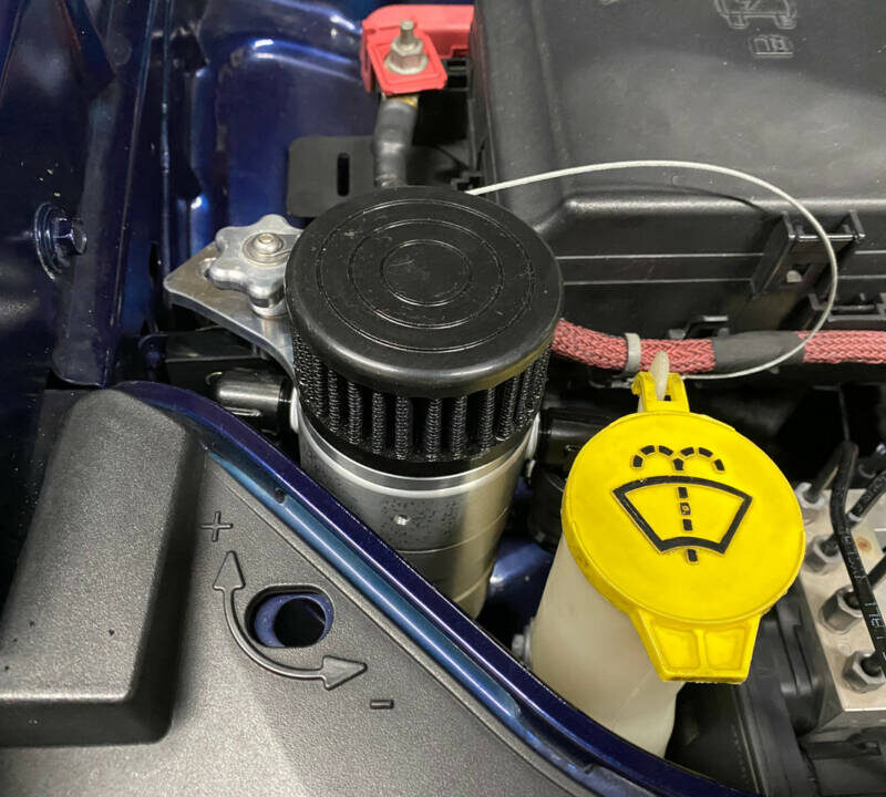 UPR Products 2015-2024 Dodge Pro-Series 5050 Catch Can w/built in One Way Breather For Hellcat 6.2 Hemi Engines (15-Up)