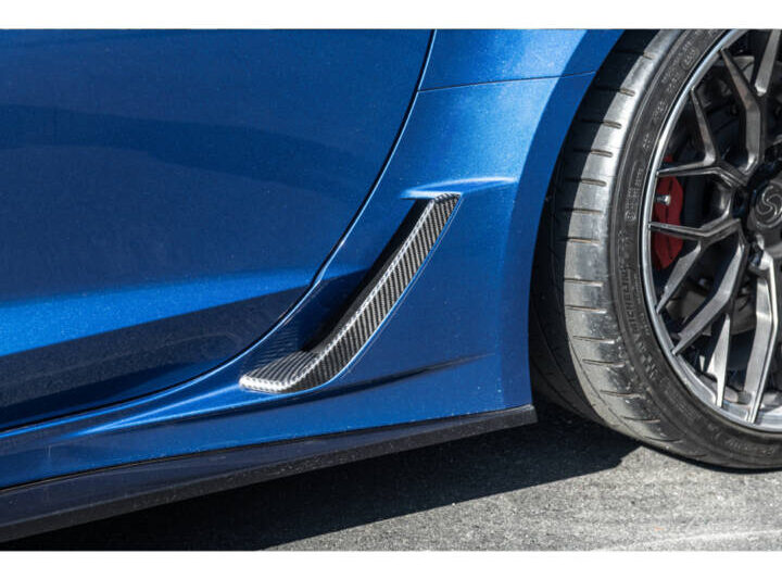 EOS 2014-2019 Chevrolet Corvette C7 Z06 Carbon Fiber Side Panel Scoop Vent Covers