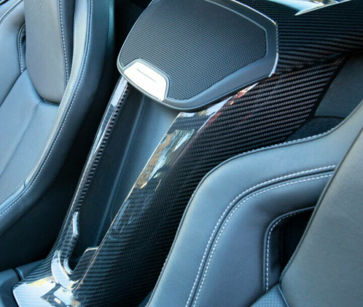 EOS 2020-2024 Chevrolet Corvette C8 GM Factory Style Center Waterfall Wireless Charger Cover