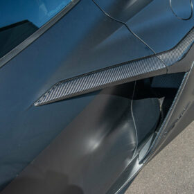 EOS 2023-2024 Chevrolet Corvette C8 Z06 Carbon Fiber Door Handle - Image 1