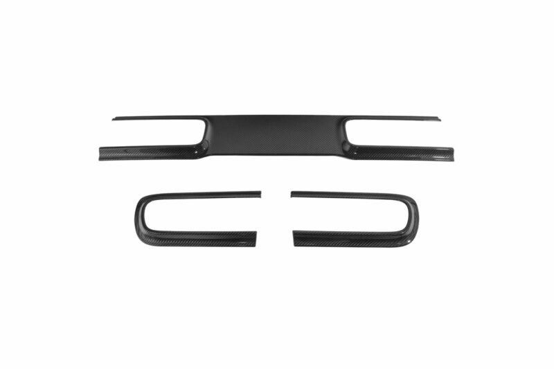 EOS 2015-2023 Dodge Challenger Carbon Fiber Tail light Cover