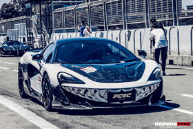 DarwinPro Aerodynamics DarwinPRO 600LT & 570S BKSS Style Carbon Fiber Hood for McLaren 570S - Image 7