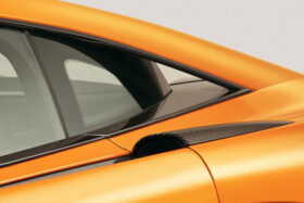 DarwinPro Aerodynamics DarwinPRO 540C/570S/570GT Side Quarter window Panel for McLaren 570S - Image 2