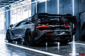 DarwinPro Aerodynamics DarwinPRO 720S BKSS Style Carbon Fiber Rear Diffuser for McLaren 720S - Image 3