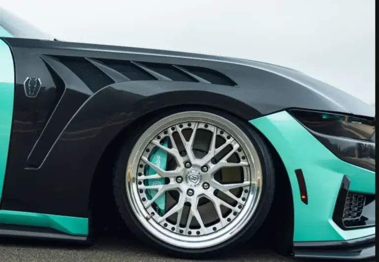 MAZ 2024-2026 Ford Mustang S650 GT4-R GTD Dry Carbon Fiber Fenders