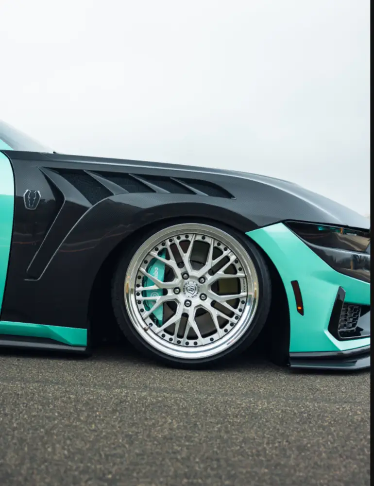 MAZ 2024-2025 Ford Mustang S650 GT4-R GTD Dry Carbon Fiber Fenders