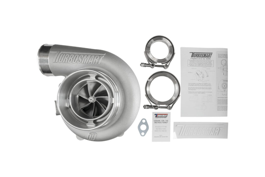 Alternative view of Turbosmart TS-1 Performance Turbocharger 6870 (Kompact) V-Band Reverse Rotation 1.07AR Externally Wastegated