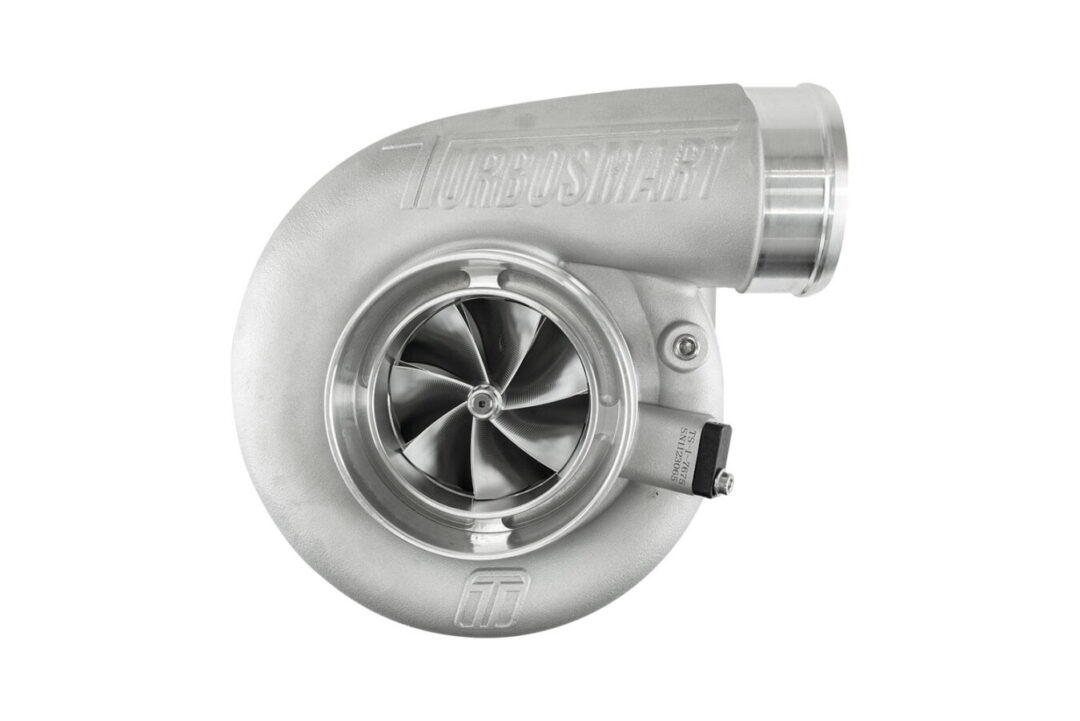 Alternative view of Turbosmart TS-1 Performance Turbocharger 6870 (Kompact) V-Band 0.96AR Externally Wastegated