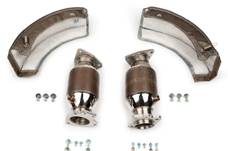 EOS 2020-2026 Chevrolet Corvette C8 Stingray | E-Ray Sport Cats