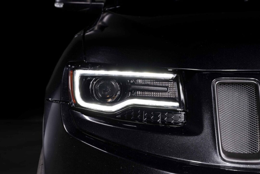 Morimoto 2014-2022 Jeep Grand Cherokee XB LED Headlights (Gen II)
