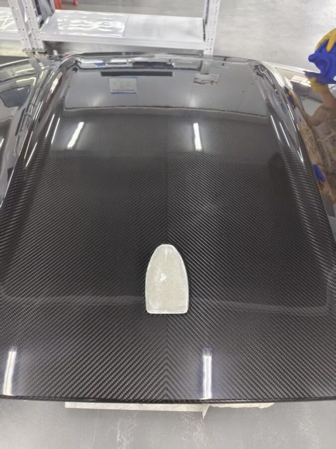 Alternative view of Carbon Fiber Roof