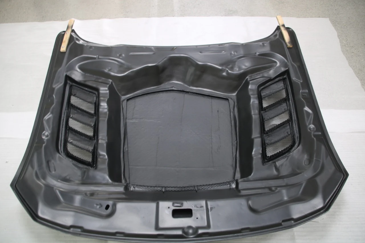 MAZ 2015-2023 Ford Mustang Terminator Hood - Image 3